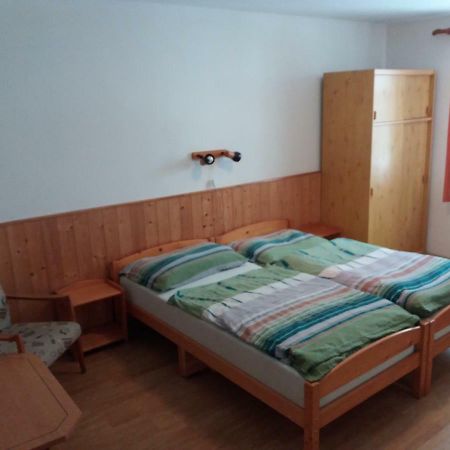 U Nas - Apartman Jelen Vapenna Dış mekan fotoğraf