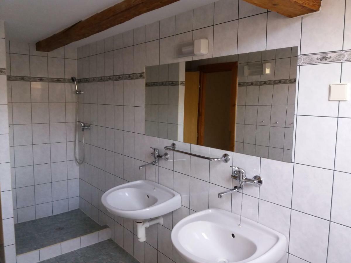 U Nas - Apartman Jelen Vapenna Dış mekan fotoğraf