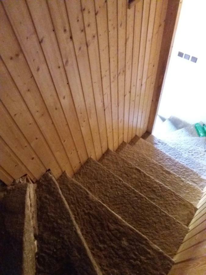 U Nas - Apartman Jelen Vapenna Dış mekan fotoğraf